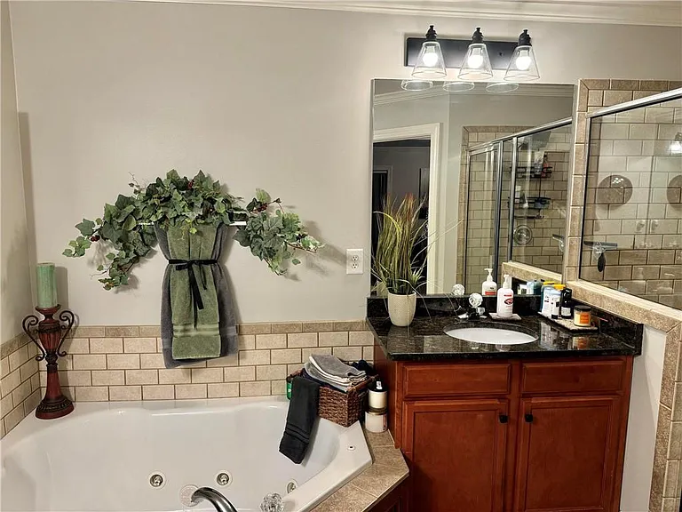 2249 Ewell Park Dr — Photo 18