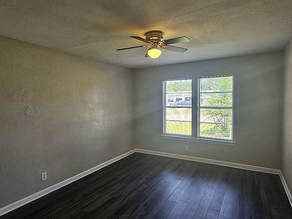 3rd image of 4825 Highway Dr