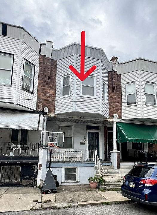 1st image of 1336 E Rittenhouse St