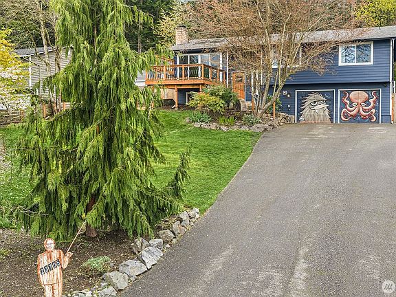 2nd image of 23705 7th Avenue W