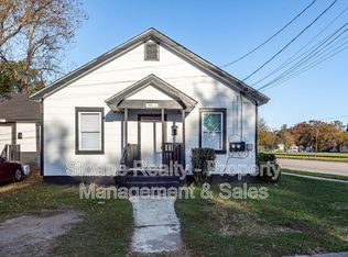 1902A Iris St, North Charleston, SC 29405