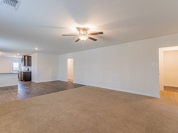 4th image of 18408 Speculator Ln