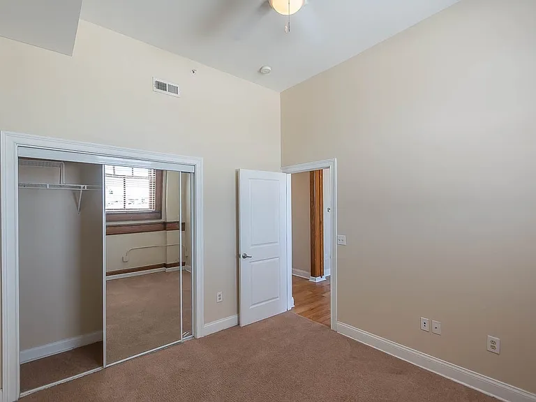 Oddfellows Apartments — Photo 44