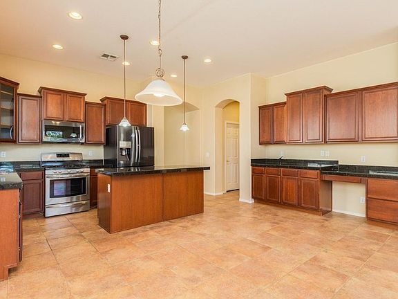 3rd image of 8813 W Palmaire Ave