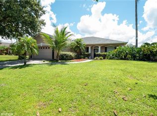 1824 Sir Lancelot Cir, Saint Cloud, FL 34772