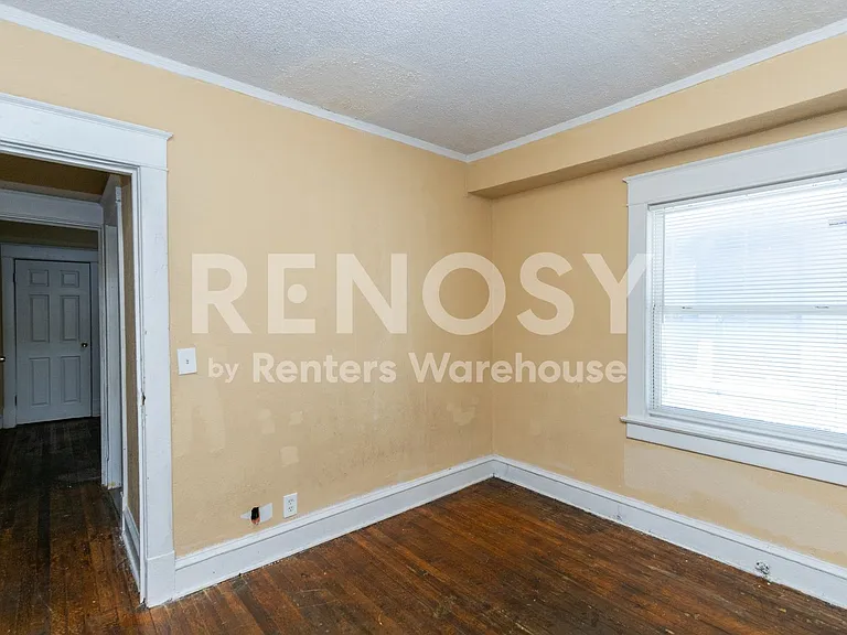 4038 Bellefontaine Ave — Photo 4