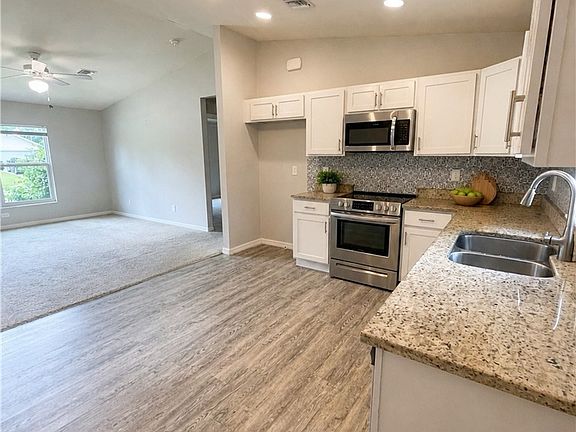 5th image of 5013 SE Tradewinds Cir
