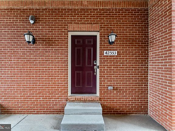 5th image of 42553 Sunset Ridge Sq