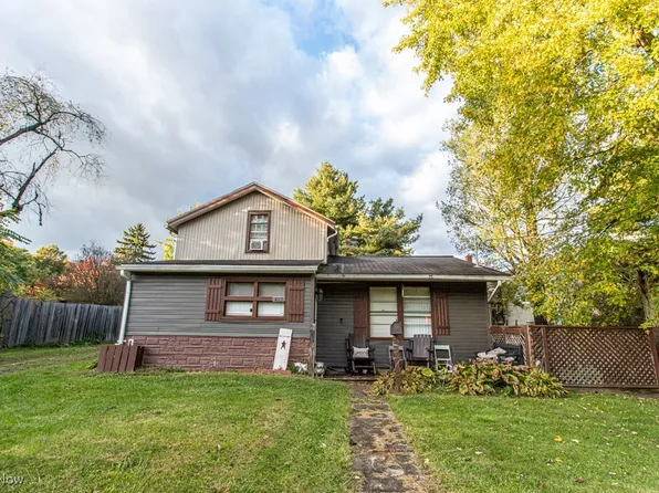 412 5th St, Niles, OH 44446