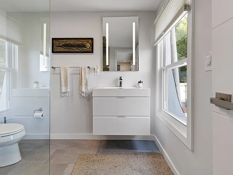 1508 W 14th St — Photo 14