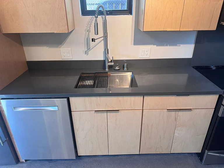 700 Fruitvale Ave — Photo 12