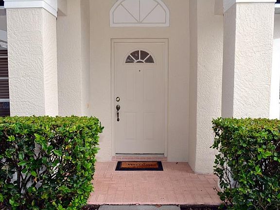 3rd image of 13737 Riverpath Grove Dr