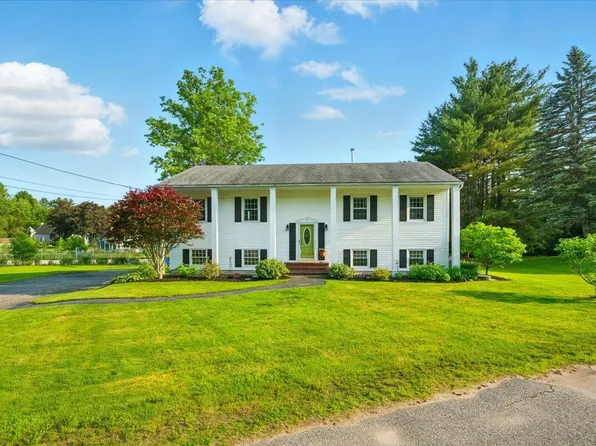 4 Hawthorne Place, Lewiston, ME 04240