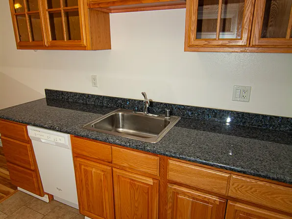 490 Easy St APT 12, Mountain View, CA 94043