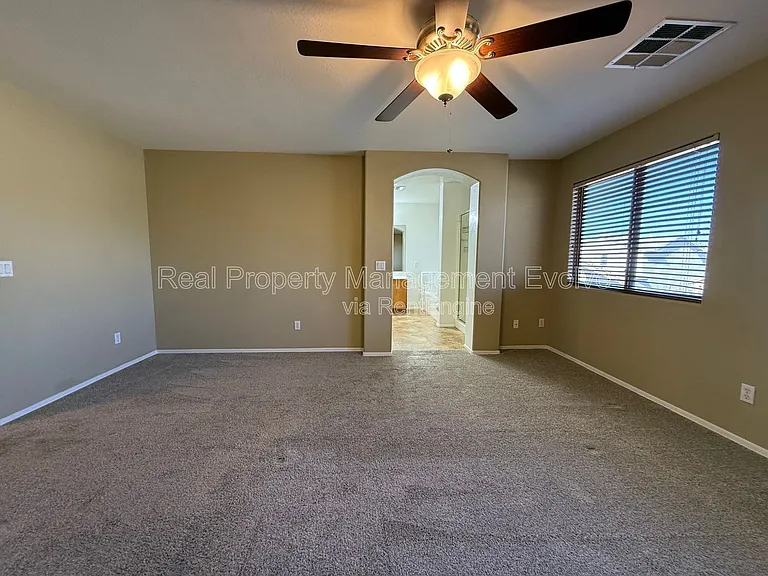 8014 W Pima St — Photo 19