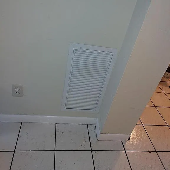 505 SW 9th St #WEST — Photo 2
