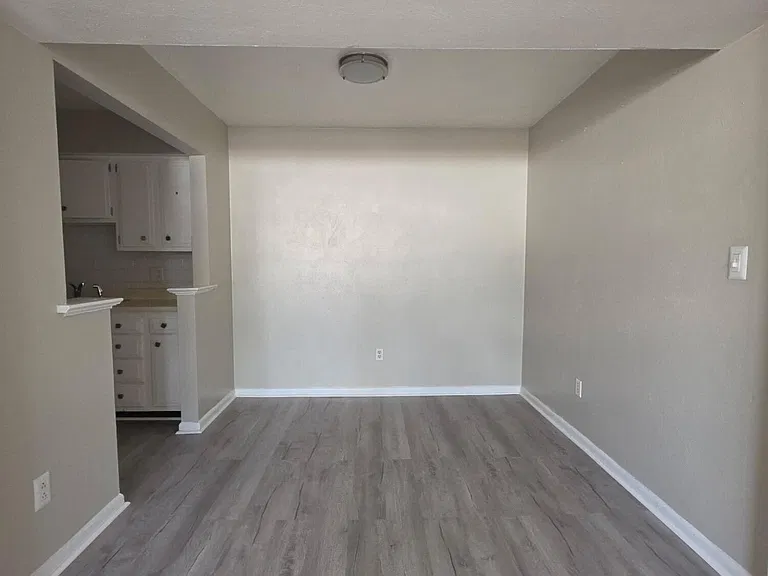 716 Townside Rd SW #7 — Photo 10