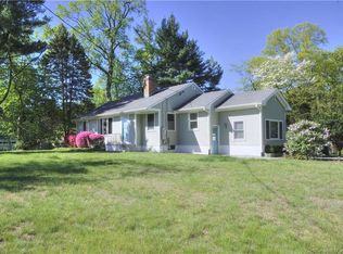 5 Rampart Rd, Norwalk, CT 06854