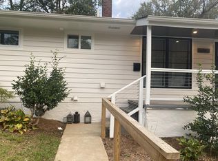 1406 Baker St, Charlottesville, VA 22903