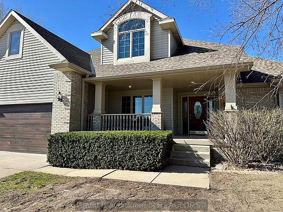 2nd image of 1715 Allegheny Cir