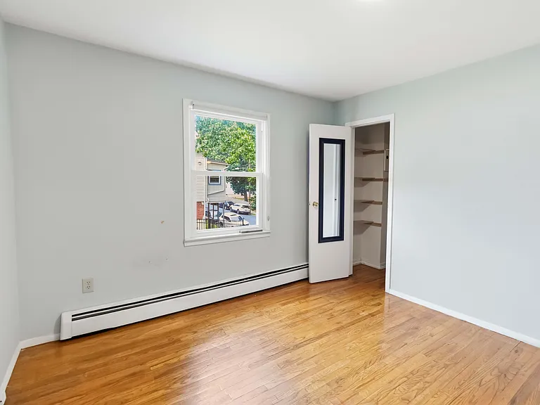 1120 Saint Louis Ave #2 — Photo 9