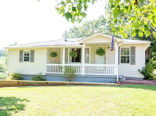 624 Pump House Rd, Seneca, SC 29693