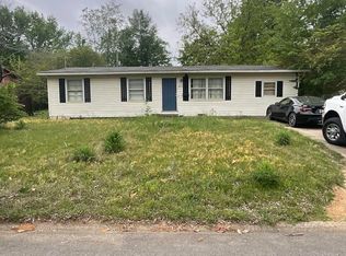 2413 Parkwood Dr, Conway, AR 72034
