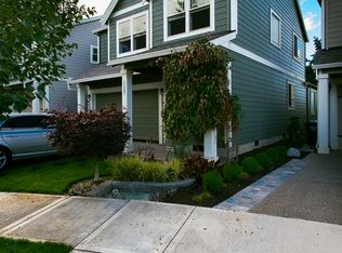 17807 SW Robert Ln, Beaverton, OR 97078
