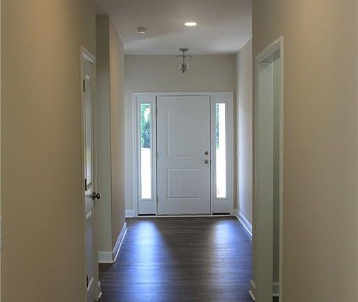 4th image of 32 Greyfield Dr