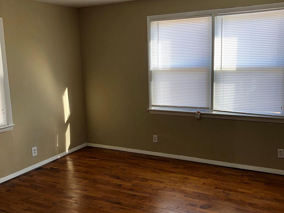 1st image of 1040 9th Ave
