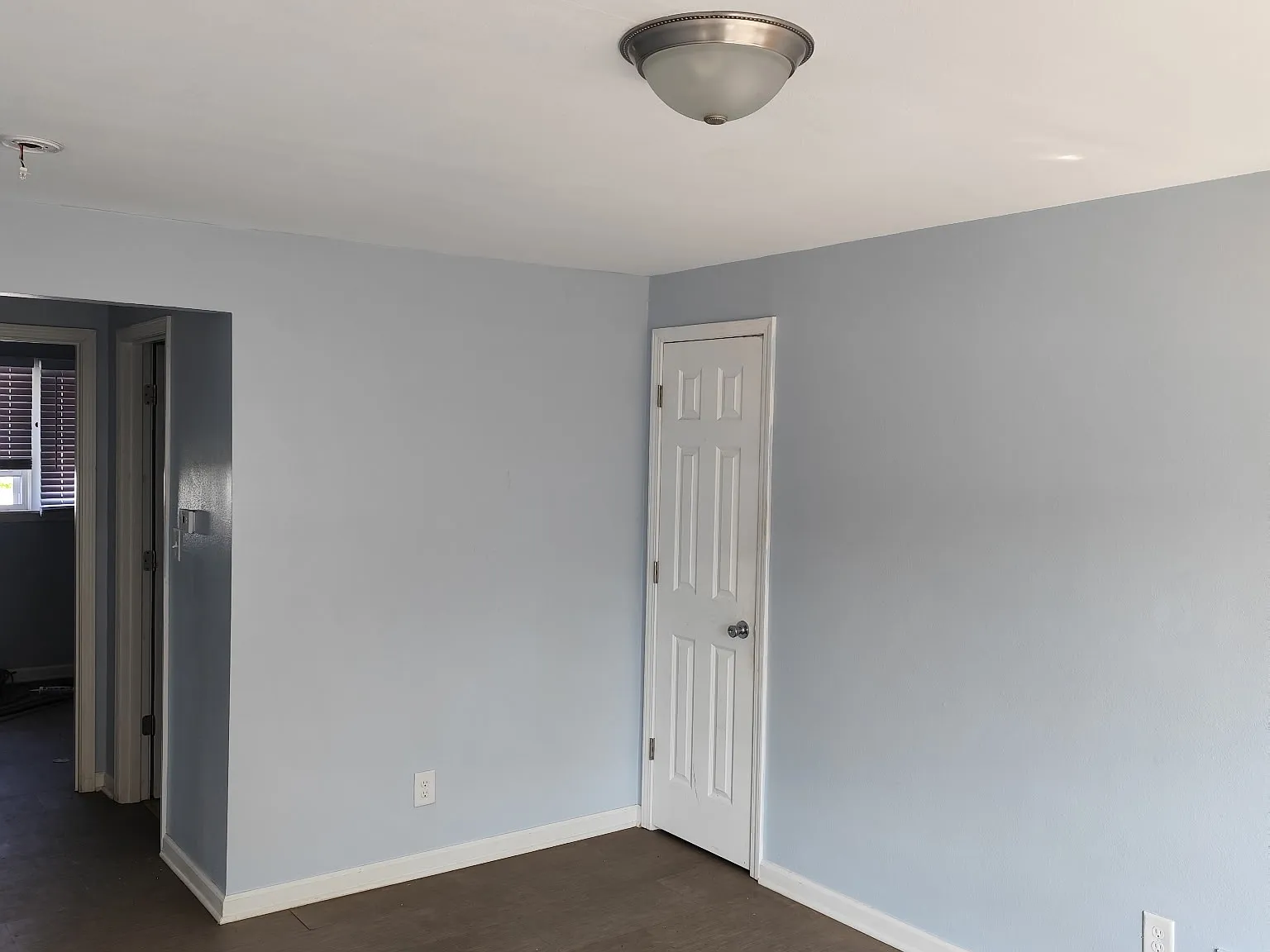 2 bed, 850 sqft, $1,350 — Photo 4