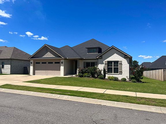 4th image of 1905 Pecan Creek Dr