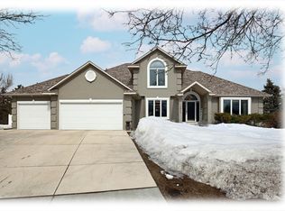 16944 81st Pl N, Maple Grove, MN 55311