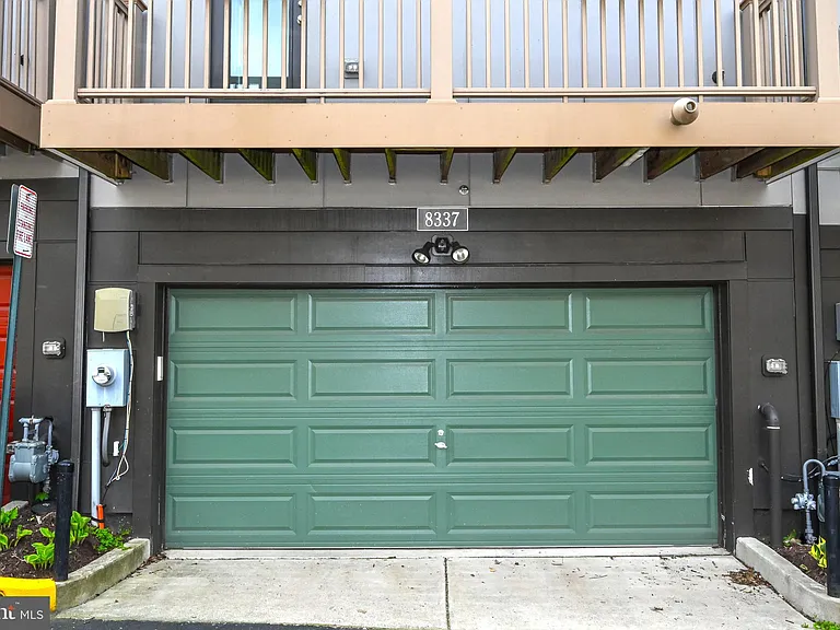 8337 Looking Glass Way — Photo 50