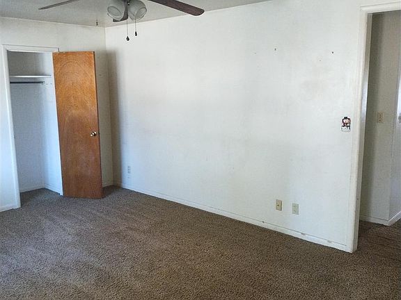5th image of 713 S Willis St