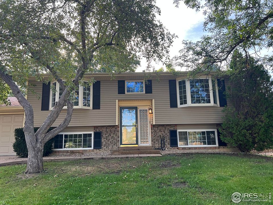 1st image of 1327 Brookfield Dr