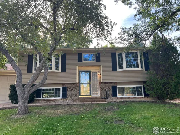 1327 Brookfield Dr, Longmont, CO 80501