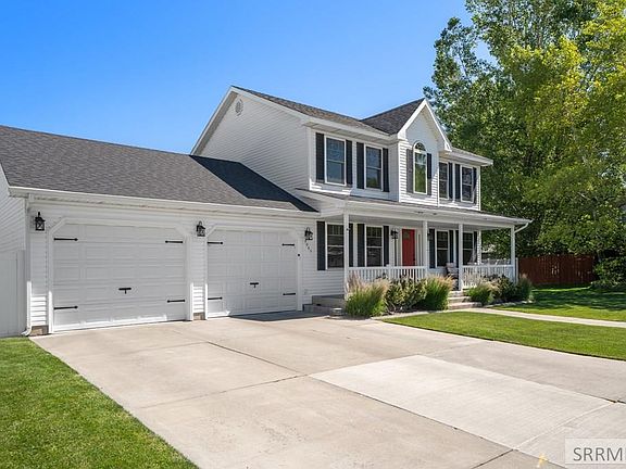 2nd image of 3065 E Devonwood Dr