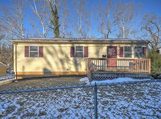 1236 6th Street Ext, Bristol, TN 37620