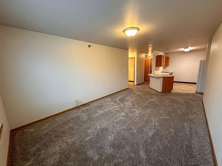 1401 N Dakota Ave — Photo 16