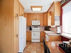 3rd image of 9193 S Toni Lee Cir