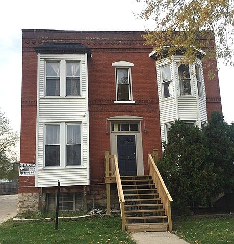1st image of 116 S 6th Ave