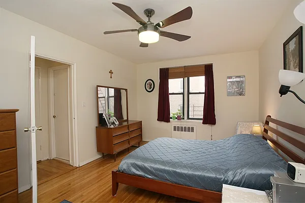 Sold by Corcoran | media 28