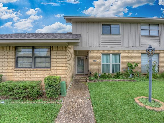 2nd image of 10013 Carlsbad Dr