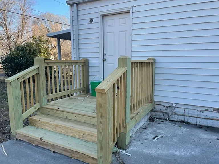 1213 E Wayland St — Photo 15