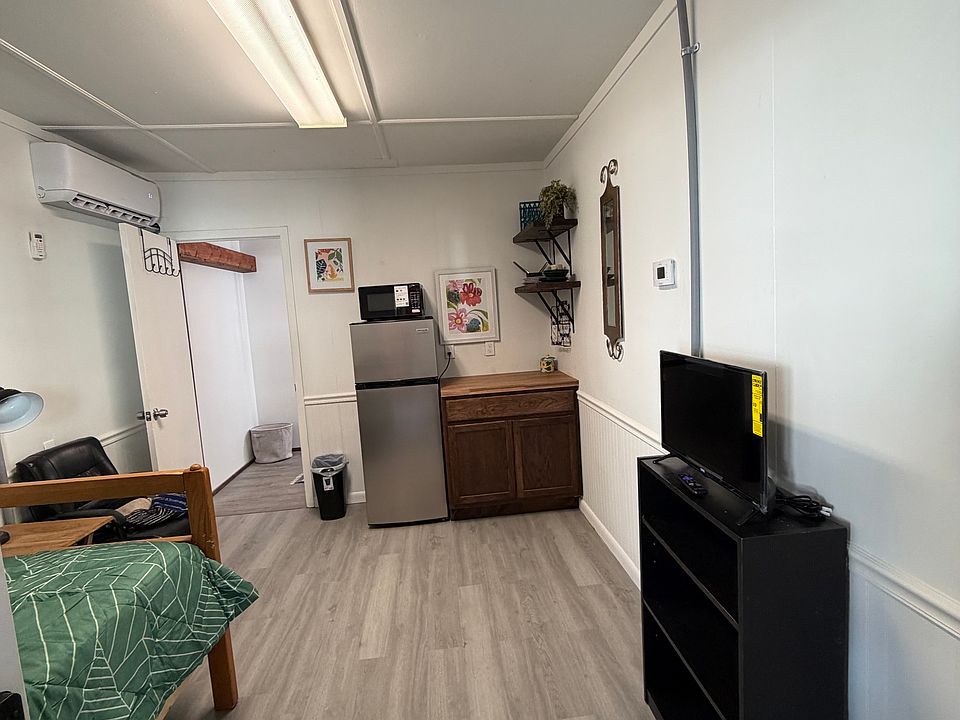 1st image of 1355 E Main St #27