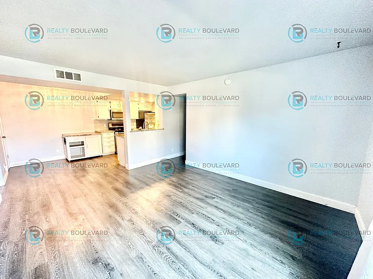 7680 Bluestone Dr #383 — Photo 9