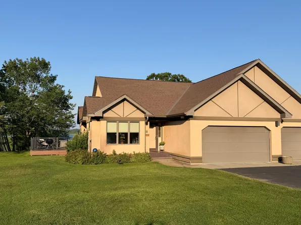 511 Irving Beach Dr SW, Bemidji, MN 56601