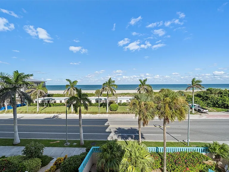355 S Ocean Dr #401 — Photo 2