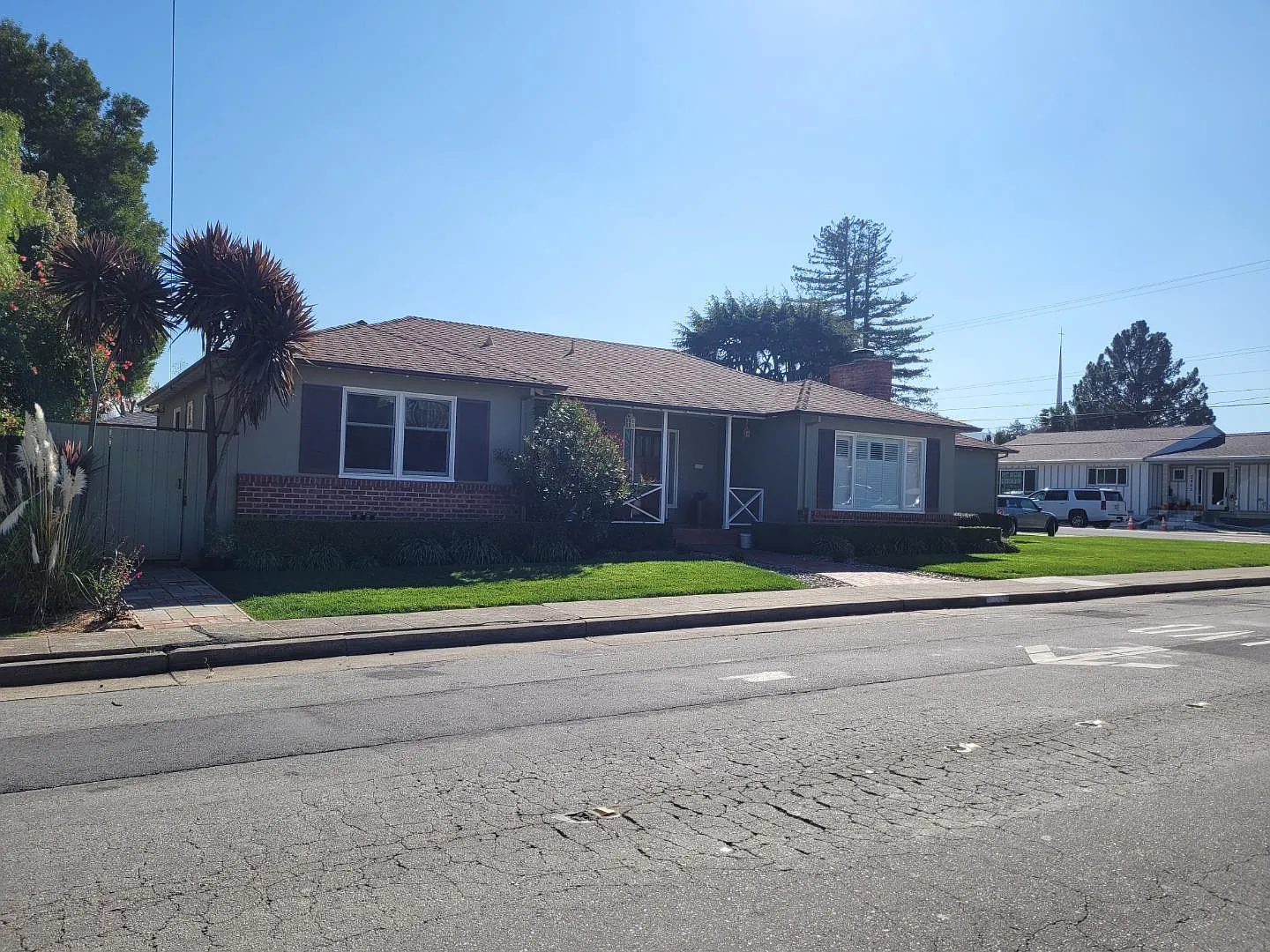 331 28th Ave photo 1